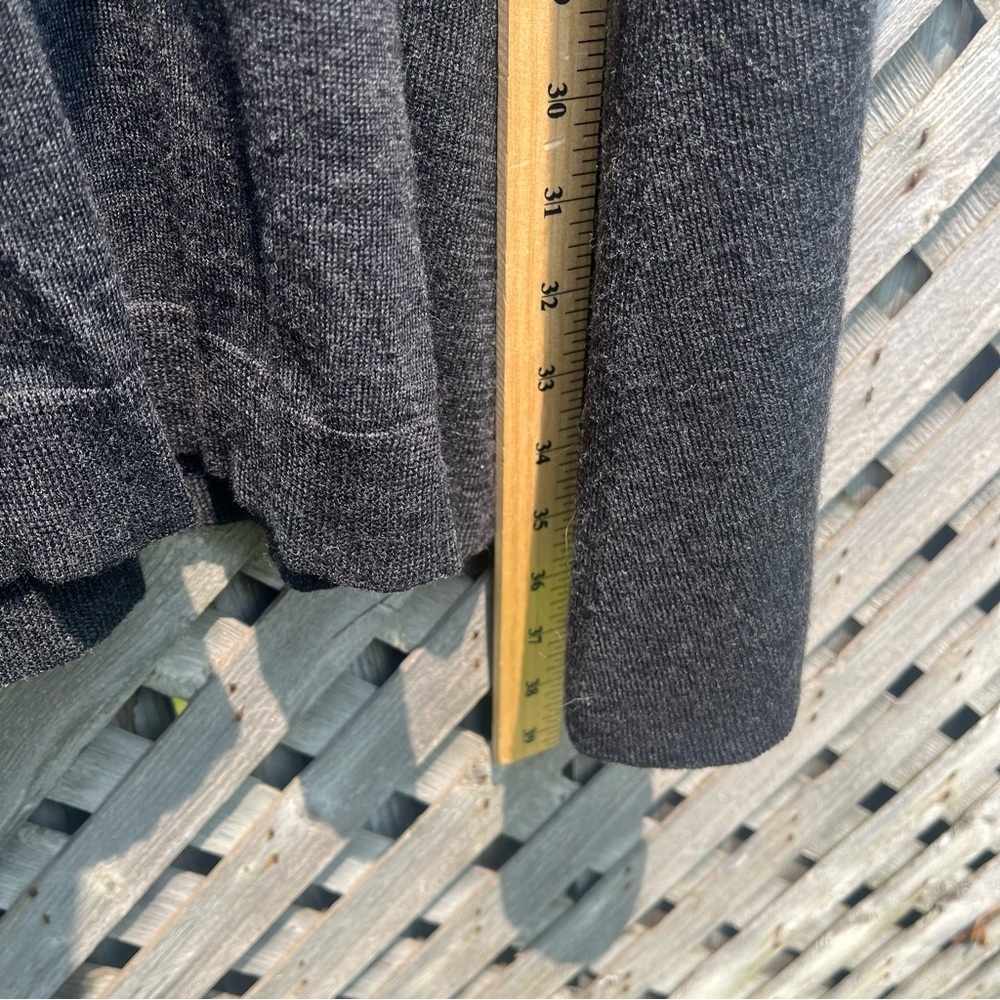 Eileen Fisher Grey Tunic Long Sleeve Merino Wool XS Minimalist‎ Quiet Luxury - Picture 3 of 6